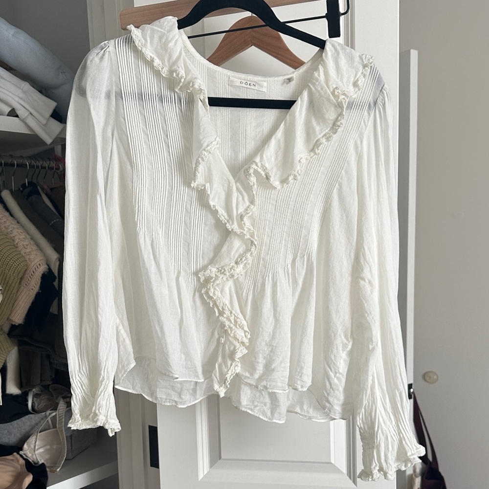 Doen Ivory Ruffle-Trim Pintuck Blouse